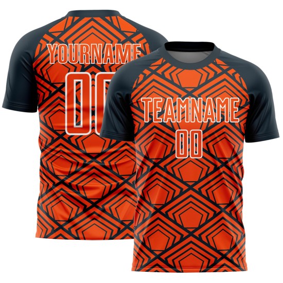 Maillot de football personnalisé à motif géométrique orange, bleu marine et blanc, sublimé Maillot de football personnalisé à motif géométrique orange, bleu marine et blanc, sublimé